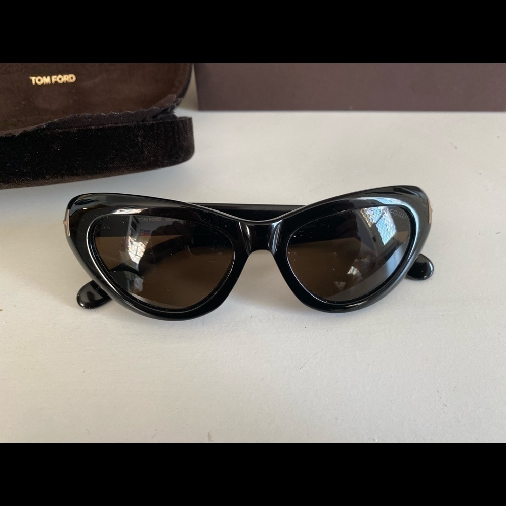 NWOT Tom Ford authentic cats sunglasses - Picture 2 of 5